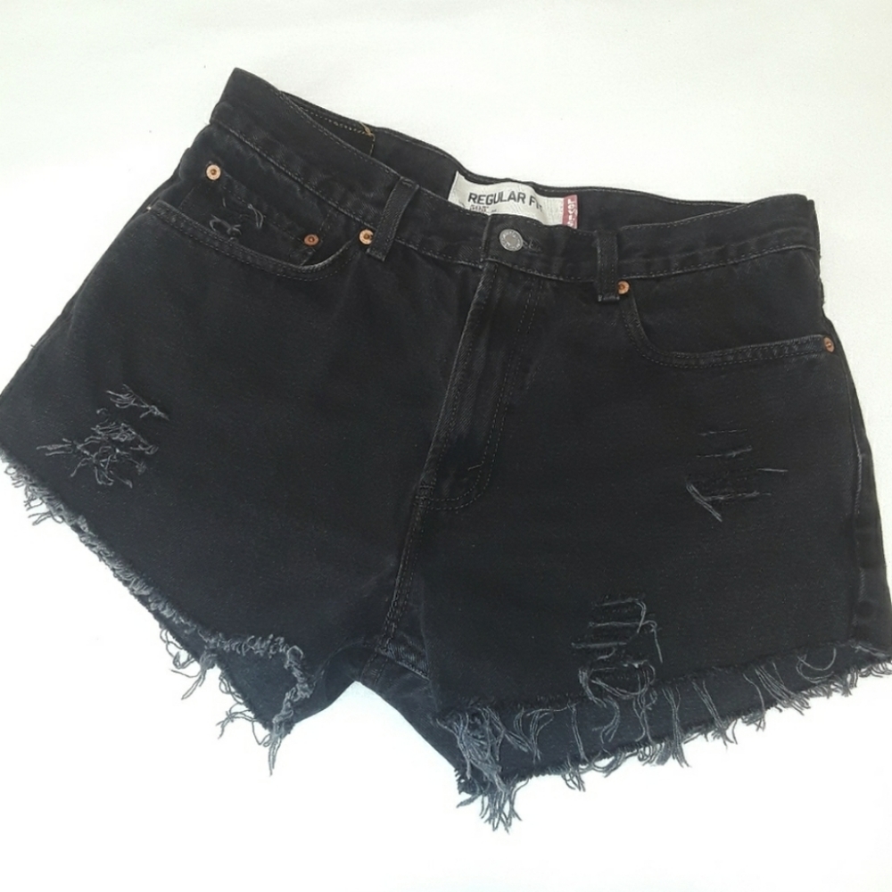 LEVI'S 505 distressed/destr cut off denim shorts